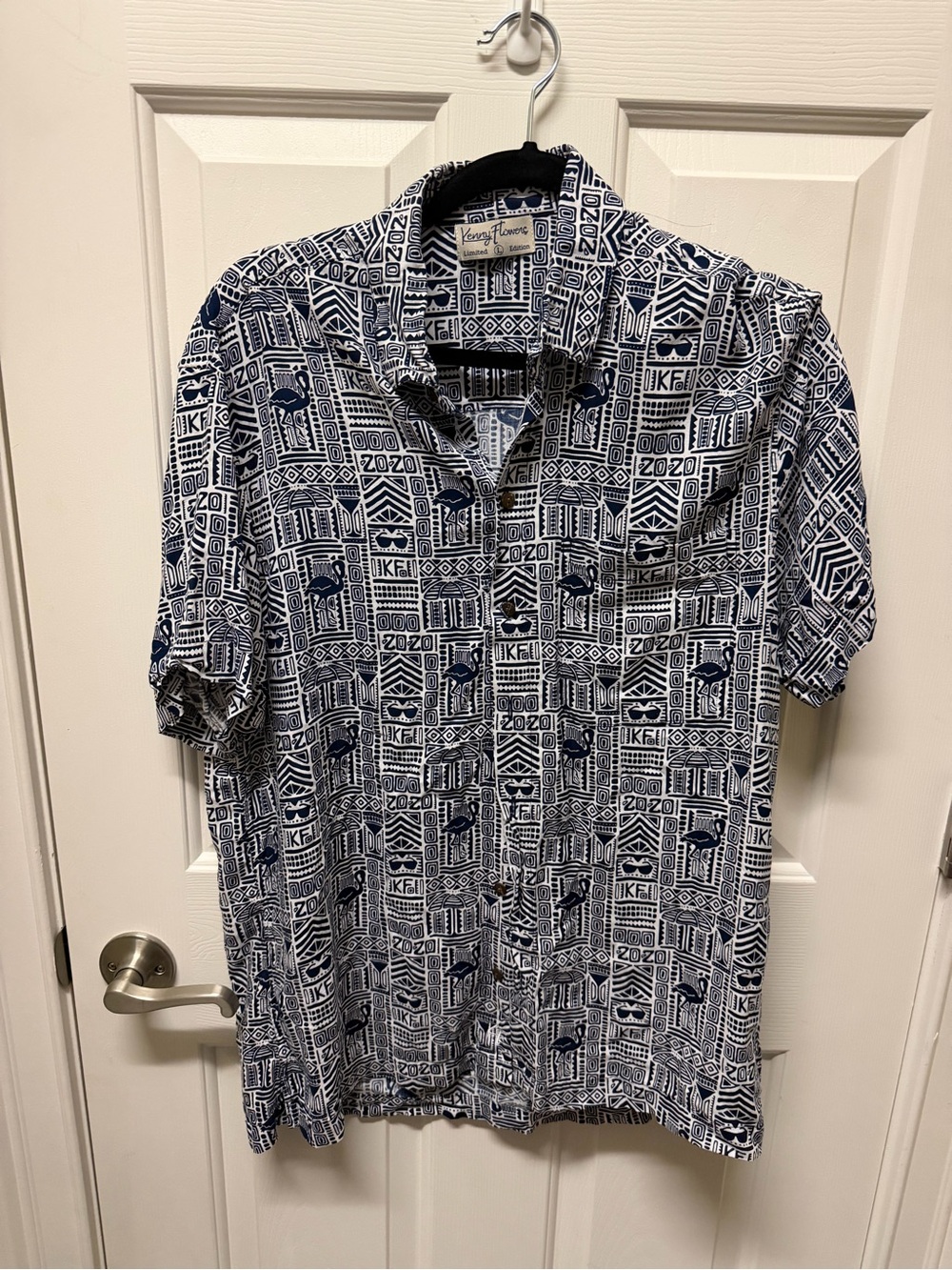 Kenny Flowers Navy & White Geometric Short-Sleeve Button-Up